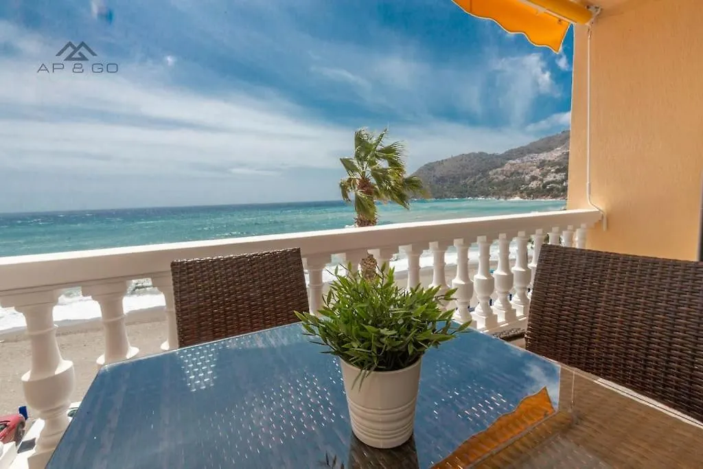 Castillo Beachfront Seaviews La Herradura  0*, La Herradura (Granada)