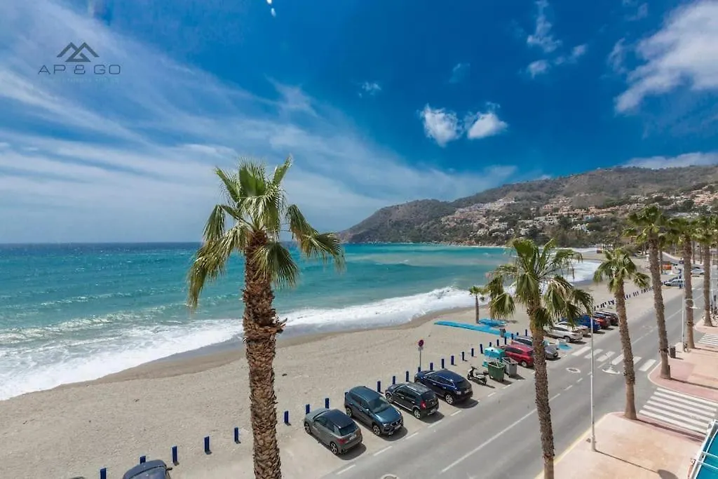 Apartment Castillo Beachfront Seaviews La Herradura